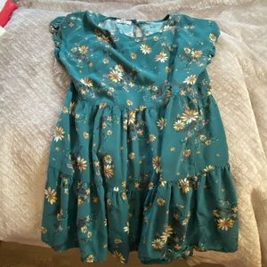 blue/green floral blouse